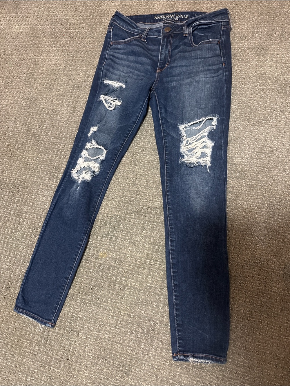 American Eagle Outfitters Women’s Dark Blue Distressed Skinny Jeans size 10